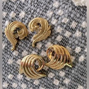 Ladies pierced gold tone earrings. 2 pair. Nice quality.